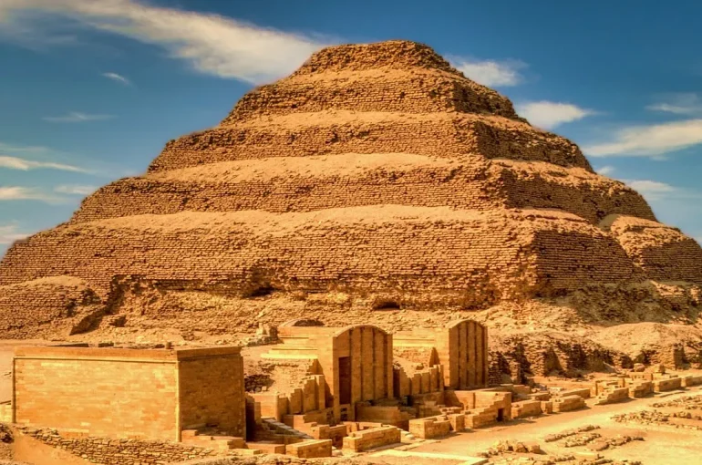 Ausflug Von Hurghada Zu Den Pyramiden (11)