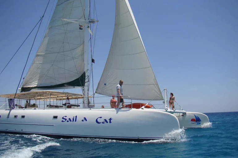 Catamaran Hurghada Katamaran Tour Hurghada Catamaran Tour Hurghada Catamaran Boat Hurghada (4)
