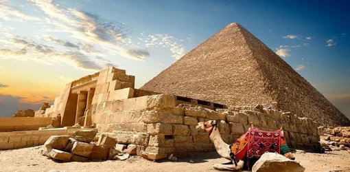 Tagesausflug nach Kairo ab Hurghada, Die Großen Pyramiden von Gizeh (1)